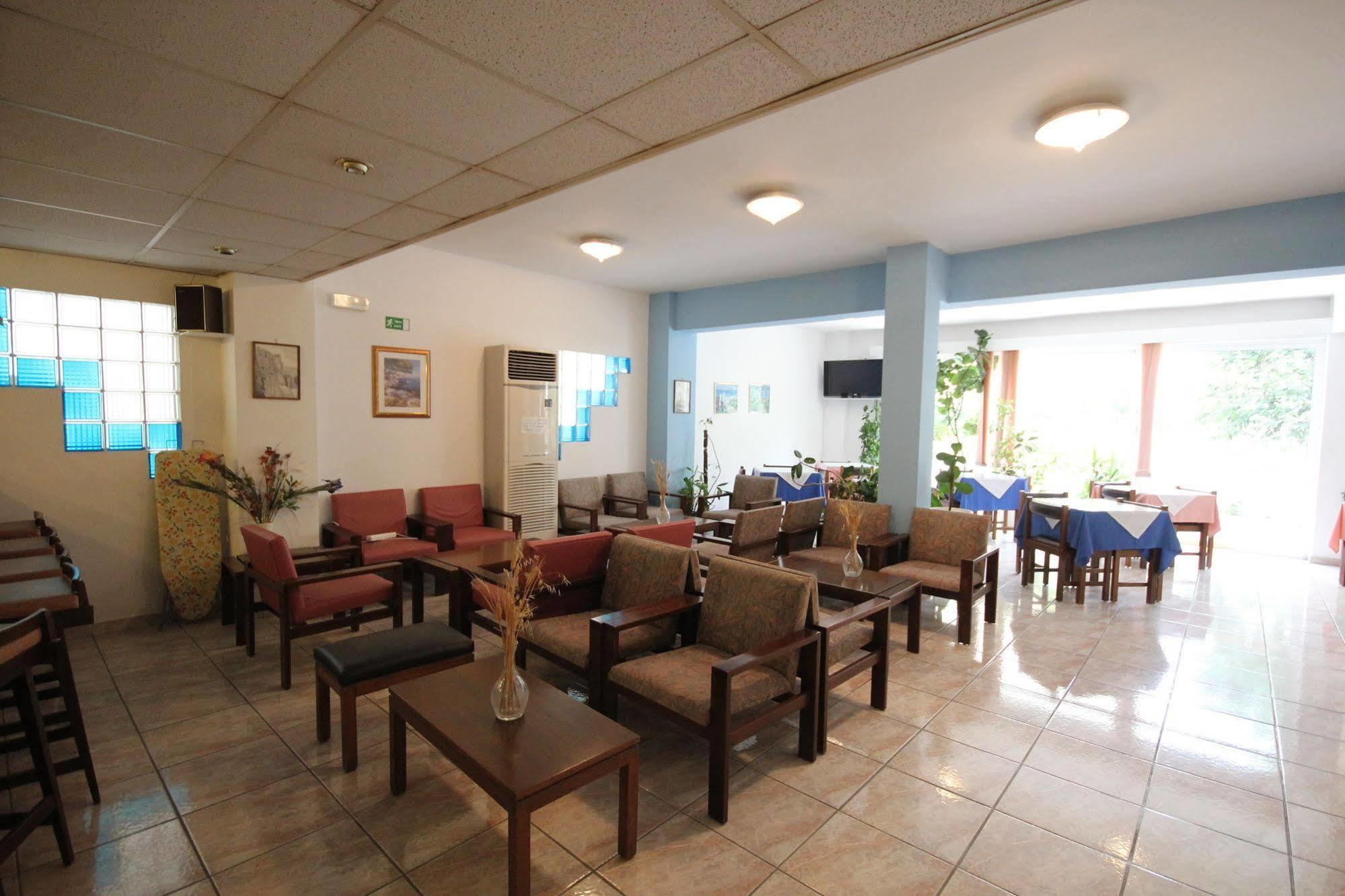 Moschos Hotel Rhodes City ภายนอก รูปภาพ